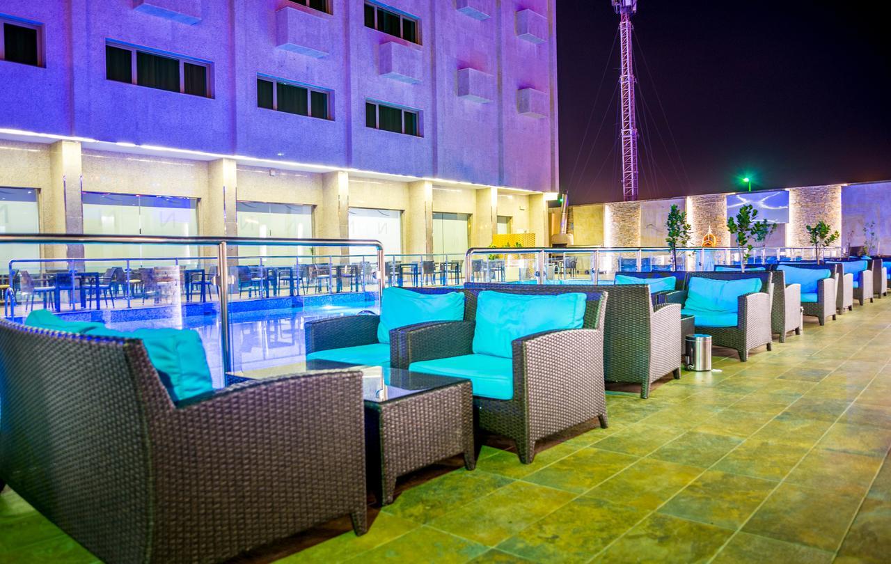 Novotel Yanbu Albahr Экстерьер фото