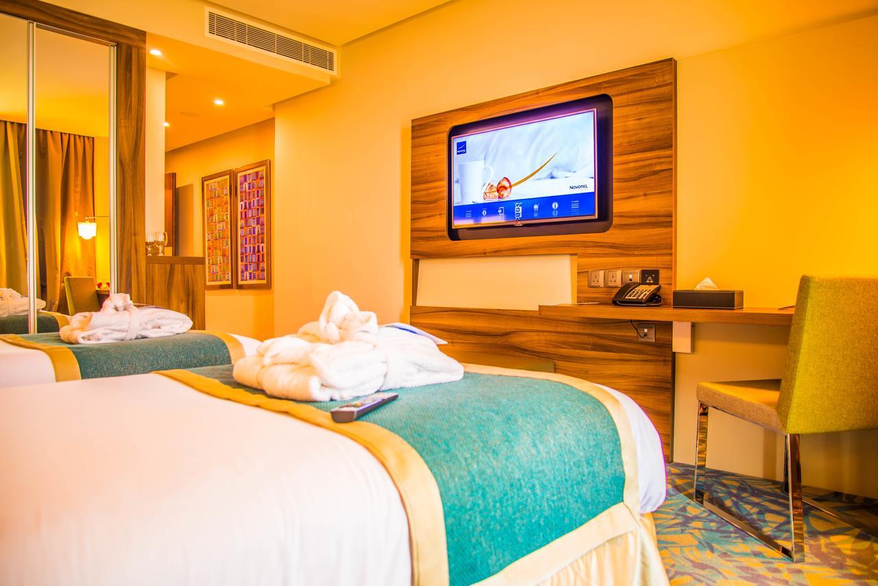 Novotel Yanbu Albahr Экстерьер фото