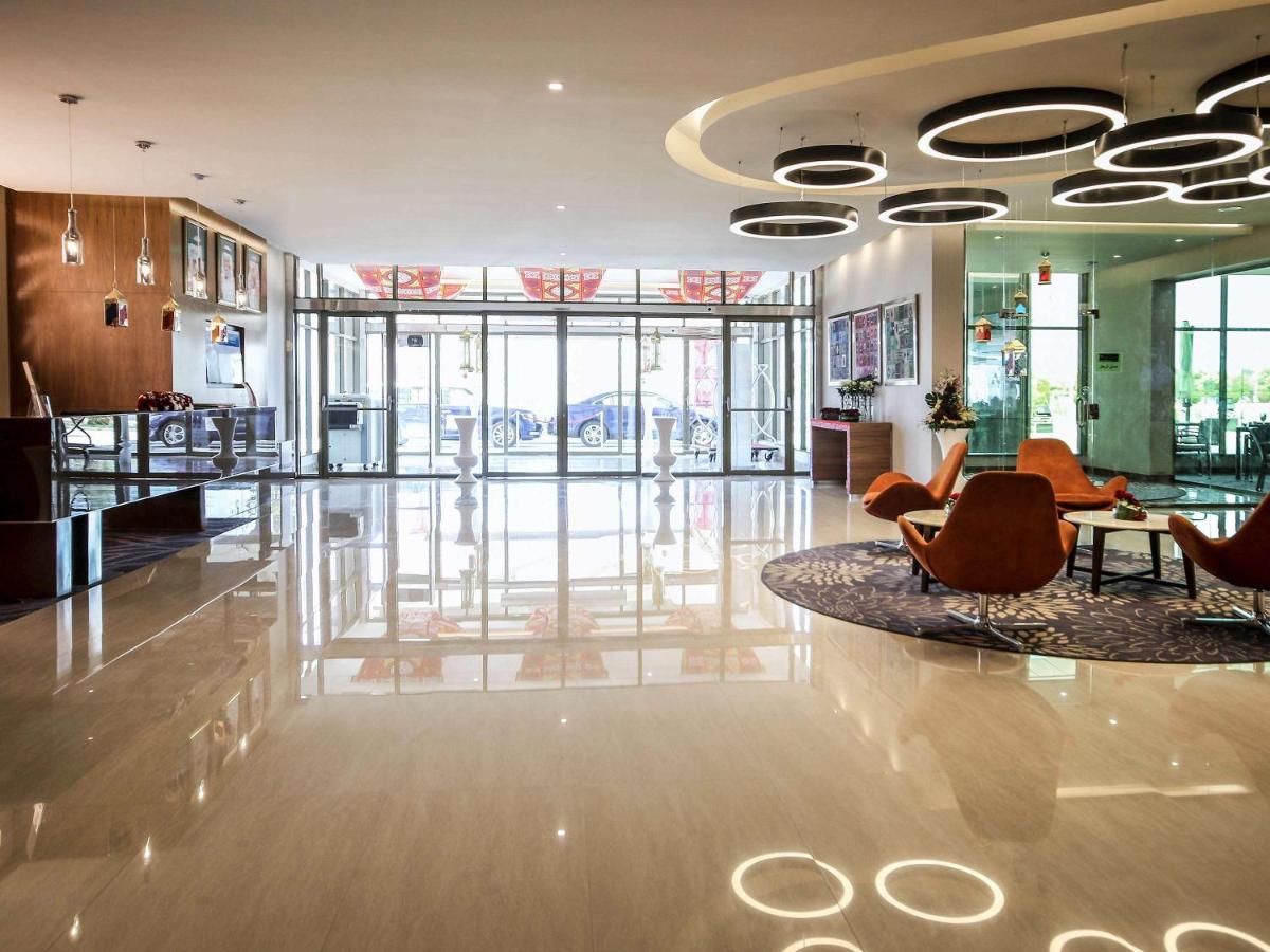 Novotel Yanbu Albahr Экстерьер фото